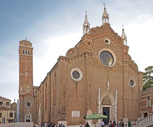 东部与钟楼，圣玛丽亚死亡弗里雷里，威尼斯，意大利